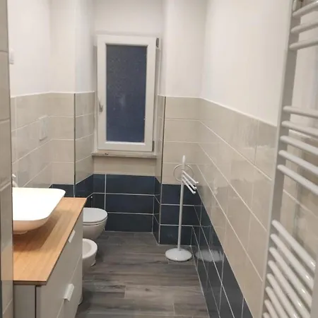 A Un Passetto Dal Conero