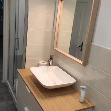 A Un Passetto Dal Conero Ancona