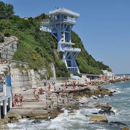 A Un Passetto Dal Conero Apartamento *