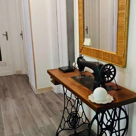 A Un Passetto Dal Conero *